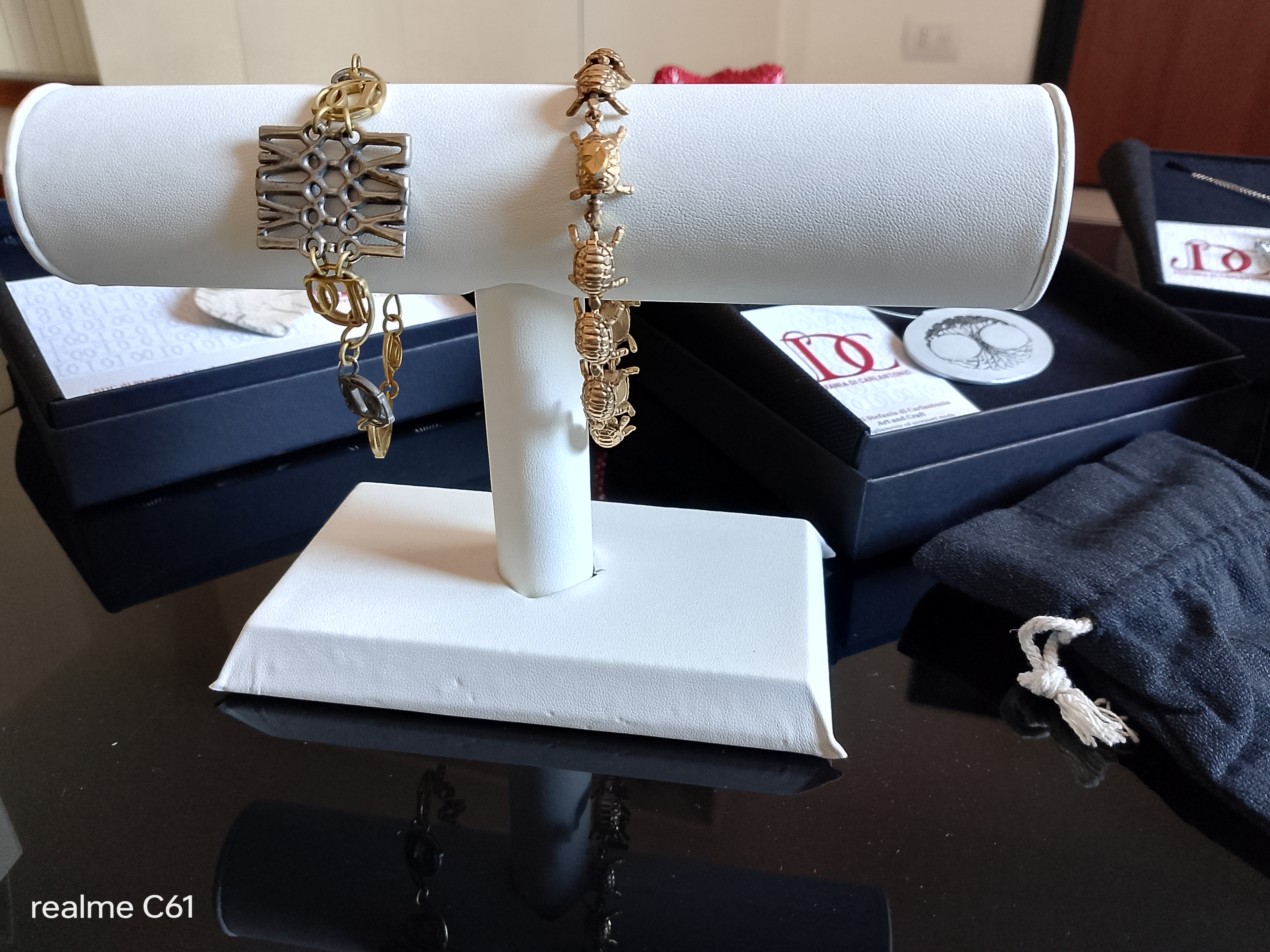 Bracciale Intreccio SDC | Gioiello d'Autore con Logo Integrato – SDC di Stefania Di Carlantonio - immagine 5